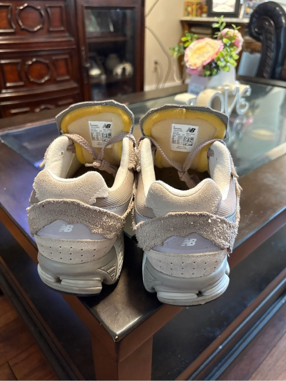 New Balance 2002r Sneakers